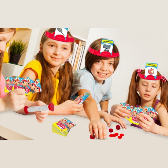 Imagine JOC MIMA TI-E SCRIS IN FRUNTE!