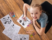 Imagine Minnie set de desen în rucsac