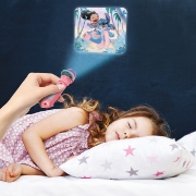 Imagine MINI PROIECTOR STITCH