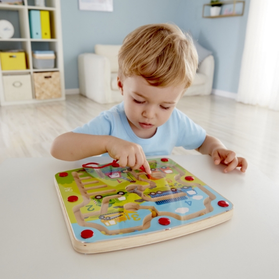 Imagine Hape labirint magnetic construcții și numere