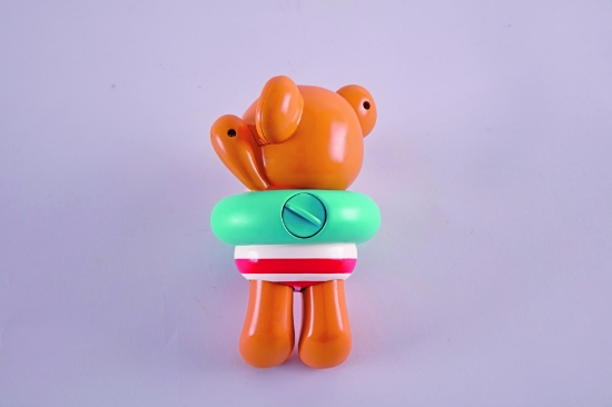 Imagine Hape Teddy înotătorul vesel
