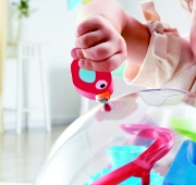 Imagine HAPE LABIRINT MAGNETIC CU BILE COLORATE