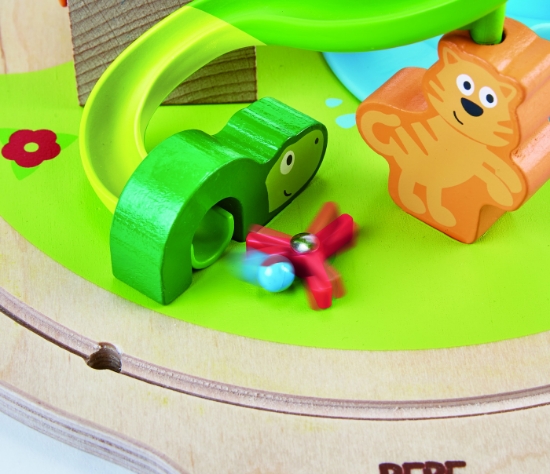 Imagine Hape labirint magnetic cu bile colorate