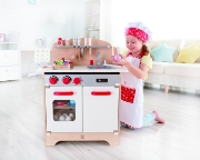 Imagine Hape Micul Chef
