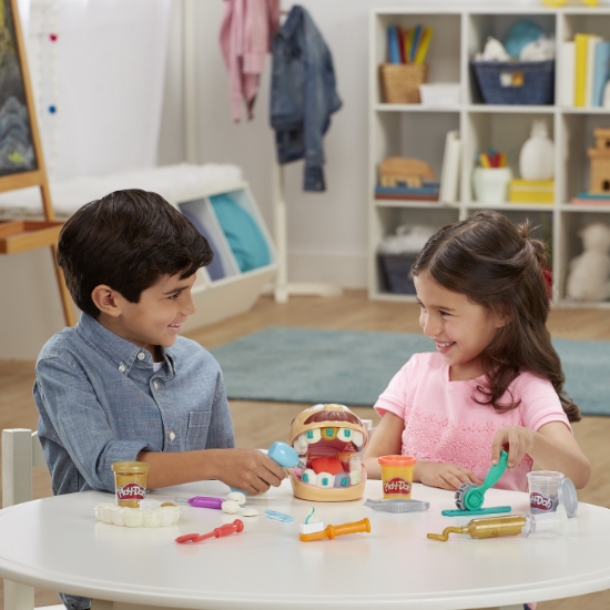 Imagine Play-Doh Set dentistul cu accesorii și dinți colorați
