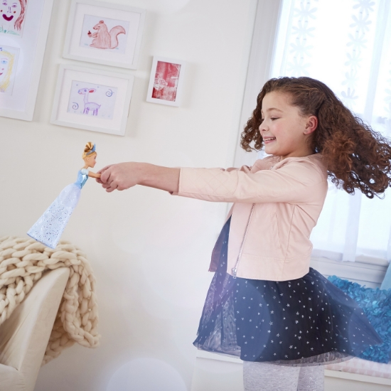 Imagine PAPUSA PRINTESA STRALUCITOARE CINDERELLA