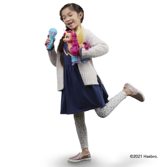 Imagine MY LITTLE PONY CANTA SI PATINEAZA CU SUNNY