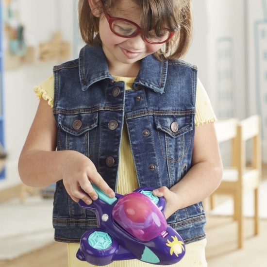 Imagine SPIDEY PRIETENII EXTRAORDINARI SET MASINUTA SI FIGURINA GHOST SPIDER