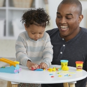 Imagine Play-Doh Starters Fabrica de distracție
