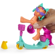 Imagine MY LITTLE PONY SUNNY STARSCOUT PE SCOOTER SET FIGURINA SI 4 ACCESORII