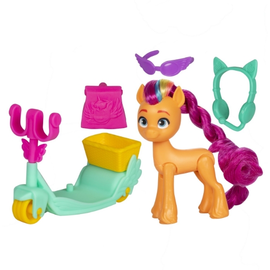 Imagine MY LITTLE PONY SUNNY STARSCOUT PE SCOOTER SET FIGURINA SI 4 ACCESORII