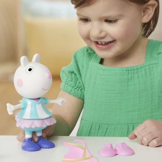 Imagine PEPPA PIG SET FIGURINA SI ACCESORII VESTIMENTARE OITA SUZY 15CM