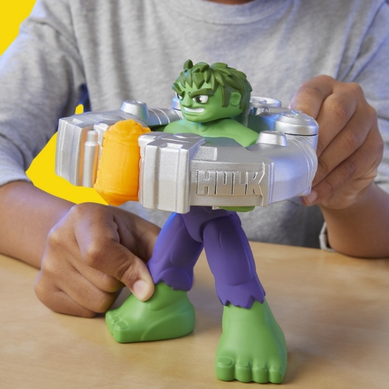 Imagine PLAY DOH MARVEL SET HULK LOVESTE SI ZDROBESTE