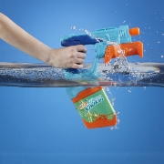 Imagine NERF SUPER SOAKER SET 2 BLASTERE NERF DUNK FILL 
