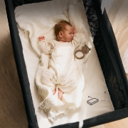 Imagine PATUT DE CALATORIE KINDERKRAFT MOON DREAM, BLACK