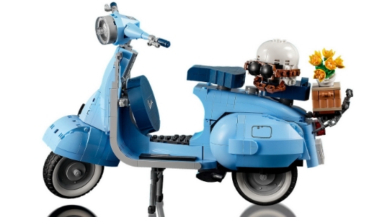 Imagine LEGO Iconics Vehicule Iconice Vespa 125 10298
