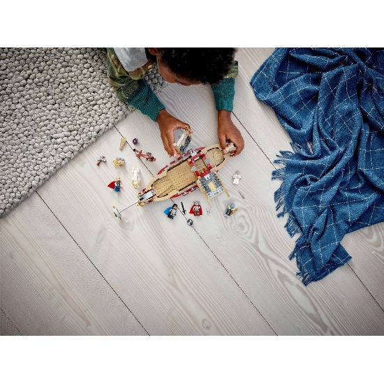 Imagine Lego Super Heroes Barca trasă de capră 76208