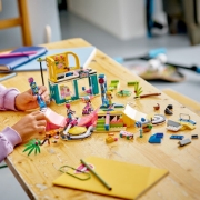 Imagine LEGO FRIENDS PARC DE SKATEBOARDING 41751