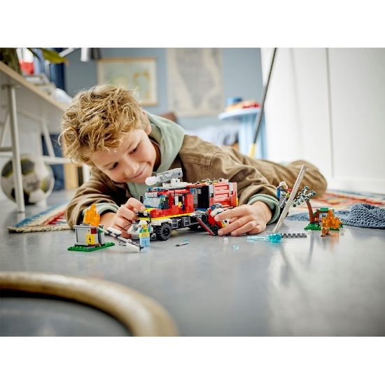Imagine Lego City Mașina unității de pompieri 60374