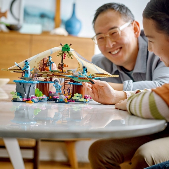 Imagine Lego Avatar Casa Metkayina în recif 75578