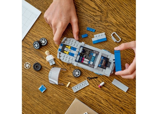 Imagine LEGO SPEED CHAMPIONS Nissan Skyline GT R 76917