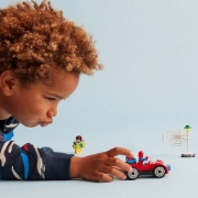 Imagine LEGO SPIDEY MASINA OMULUI PAIANJEN SI DOC OCK 10789
