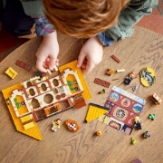 Imagine LEGO HARRY POTTER BANNERUL CASEI HUFFLEPUFF 76412