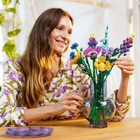 Imagine LEGO Icons Buchet de flori de câmp 10313