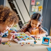Imagine LEGO Disney Classic 100 de ani de figuri emblematice de animație Disney 43221