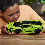 Imagine LEGO TECHNIC LAMBORGHINI HURACAN TECNICA 42161