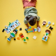 Imagine Lego Duplo Oameni construibili cu emoții mari 10423