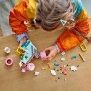 Imagine Lego Creator 3în1 Patină cu roțile retro 31148