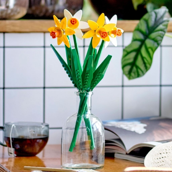 Imagine LEGO FLOWERS Narcise 40747