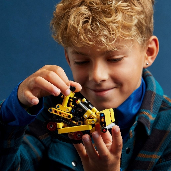 Imagine Lego Technic Buldozer de mare capacitate 42163