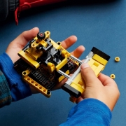 Imagine LEGO TECHNIC BULDOZER DE MARE CAPACITATE 42163