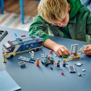 Imagine LEGO CITY LABORATOR MOBIL DE CRIMINALISTICA 60418