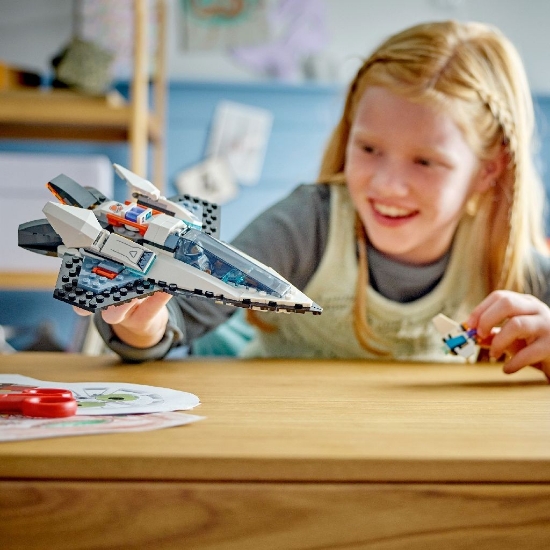 Imagine Lego City Nava spațială interstelară 60430