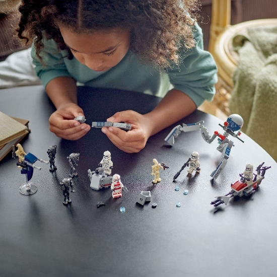 Imagine Lego Star Wars Pachet de luptă Clone Trooper și Droid de luptă 75372