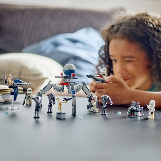 Imagine Lego Star Wars Pachet de luptă Clone Trooper și Droid de luptă 75372
