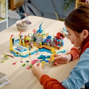 Imagine LEGO FRIENDS PARC DE DISTRACTII PE PLAJA 41737