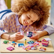 Imagine LEGO DISNEY DISNEY PIXAR CUBURI CU EMOTII 43248
