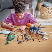 Imagine LEGO CITY ELICOPTERUL UNUI EXPLORATOR AL JUNGLEI LA TABARA DE BAZA 60437