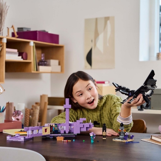 Imagine LEGO Minecraft Dragon Ender și Corabia din End 21264