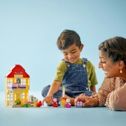 Imagine LEGO DUPLO CASA ANIVERSARA A PURCELUSEI PEPPA 10433