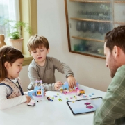 Imagine LEGO GABBYS DOLLHOUSE PISI-CRESA URECHE A LUI GABBY 10796