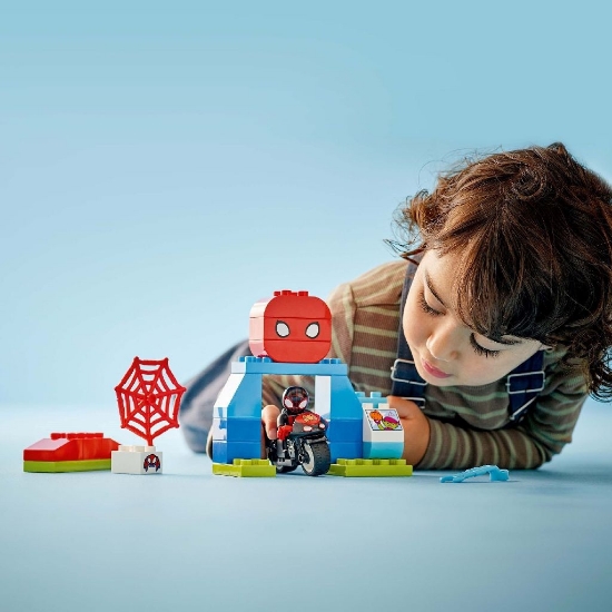 Imagine LEGO DUPLO Aventura pe motocicleta a lui Spin 10424