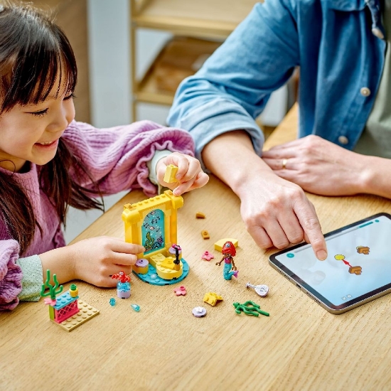 Imagine LEGO Disney Princess Scena muzicală a lui Ariel 43235