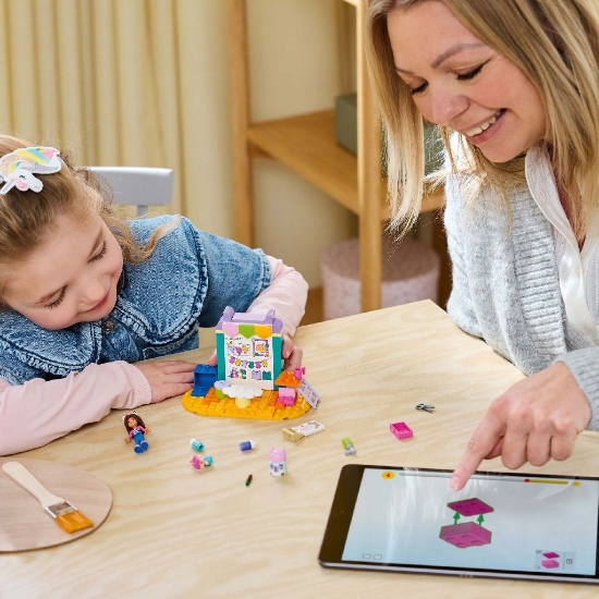 Imagine LEGO Gabby’s Dollhouse Creații meșteșugite cu Bebe Căsuța 10795