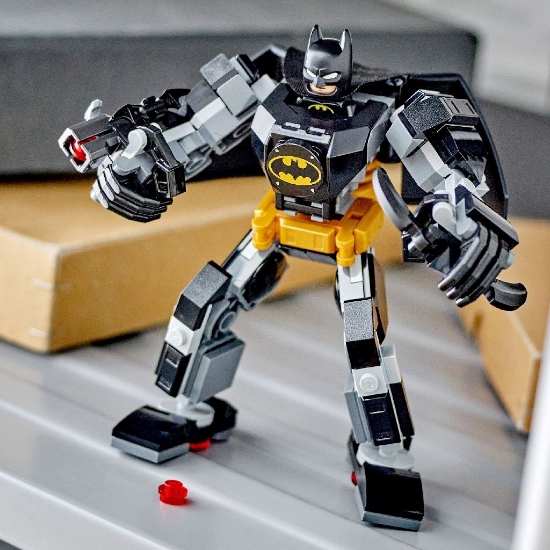 Imagine Lego Super Heroes Armura de robot Batman 76270