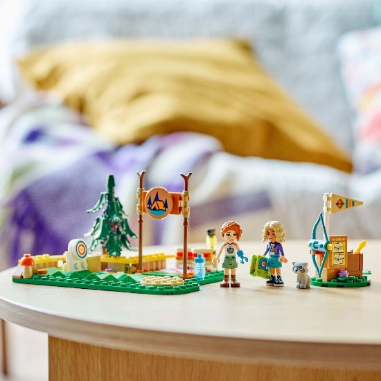 Imagine Lego Friends Poligonul de tir cu arcul din tabăra de aventuri 42622